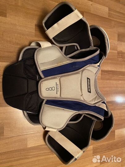 Нагрудник хоккейный bauer4000 L