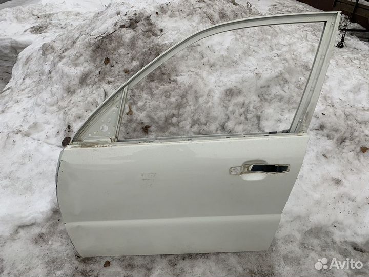 SsangYong Rexton передняя Левая дверь