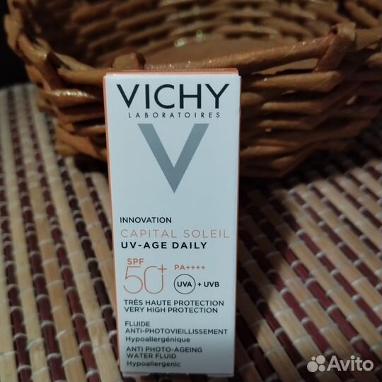 Vichy Capital Soleil UV-Age Daily флюид от солнца