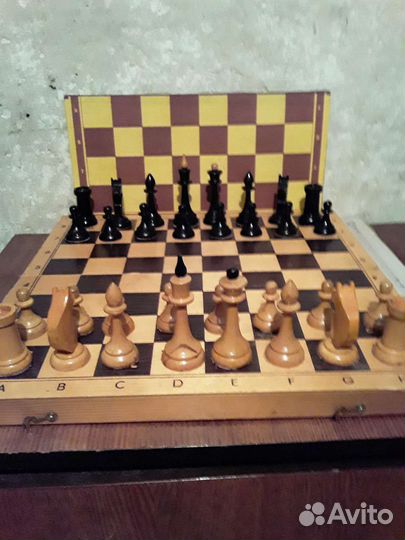 Шахматы деревянные СССР Дорожные.Карболитовые