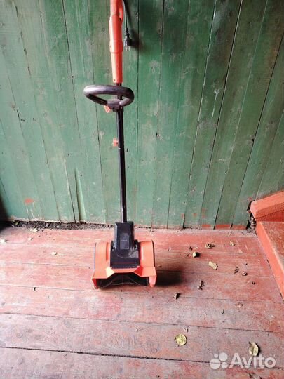 Электрическая лопата