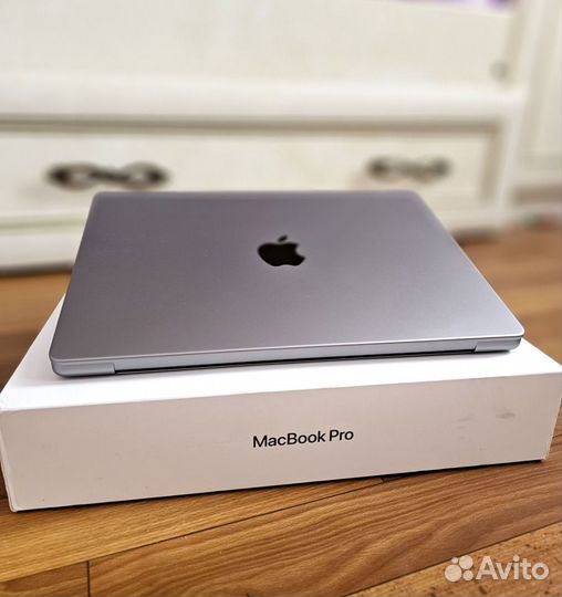 Apple MacBook Pro 14 m1 pro 16gb 1tb