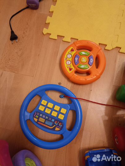 Игрушки музыкальные и развивающие
