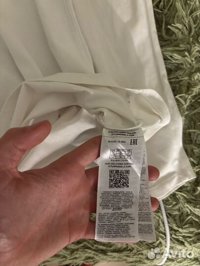 Guess лонгслив базовый