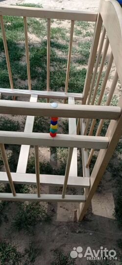 Детская кроватка