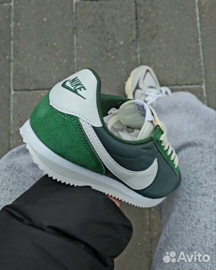 Кроссовки Nike Cortez женские