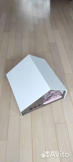 Домик для маленьких собак и кошек