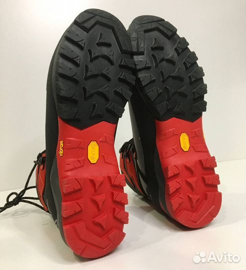 Ботинки Garmont Tower 2.0 GTX (43 eu) для альпиниз