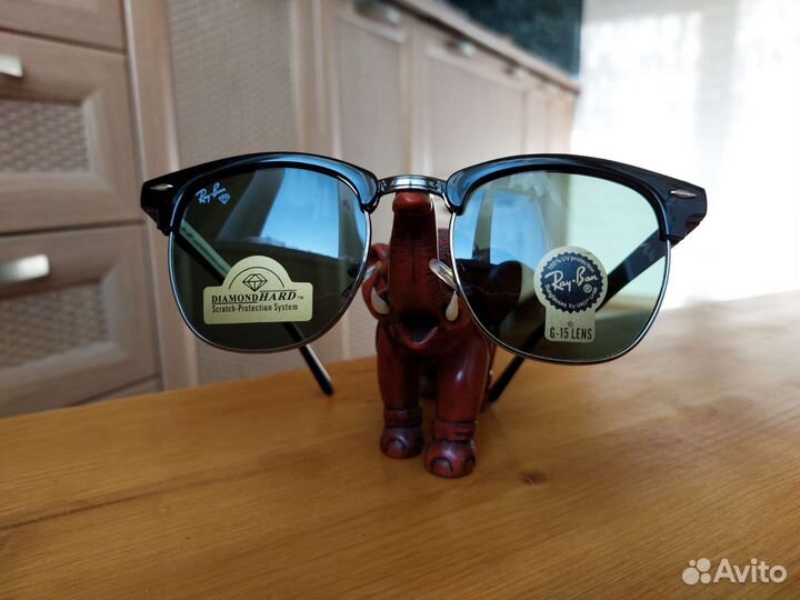 Солнцезащитные очки Ray-Ban