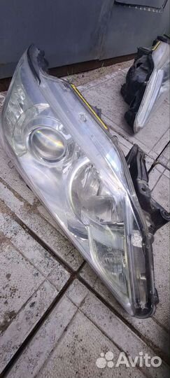 Фары на toyota camry 50