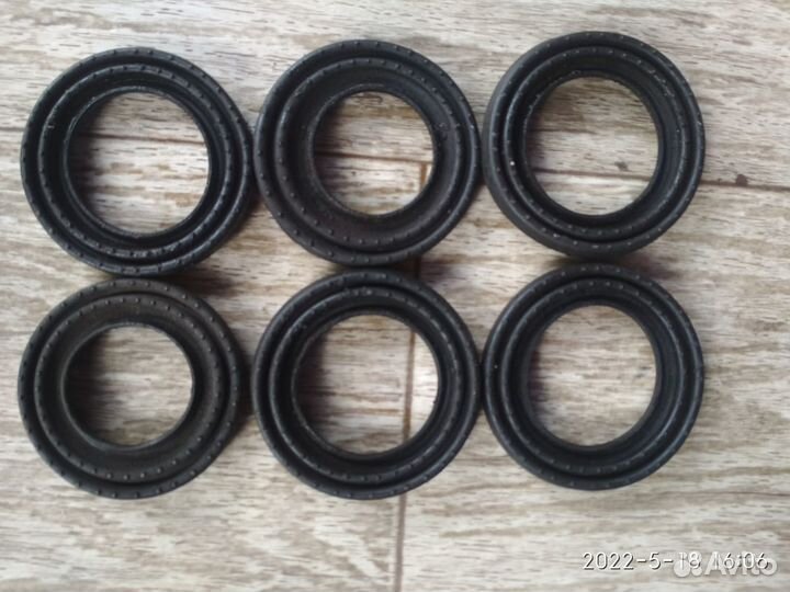 Пыльник суппорта мерседес