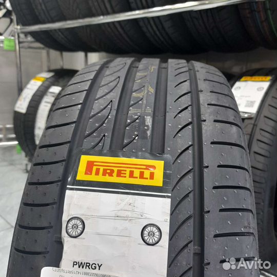 Pirelli Powergy 235/45 R17