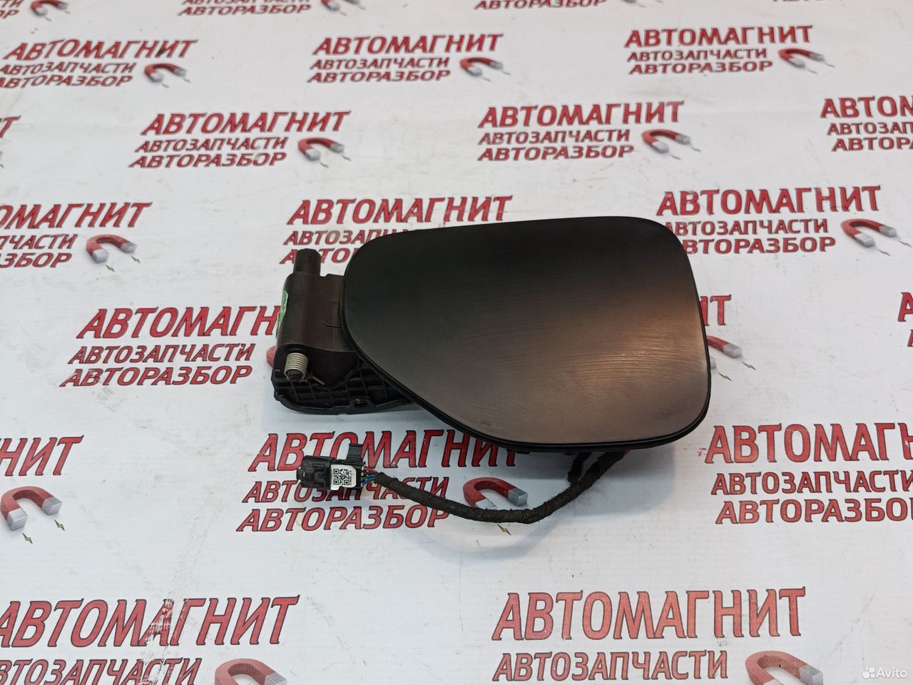 Лючок порта зарядки Zeekr 001