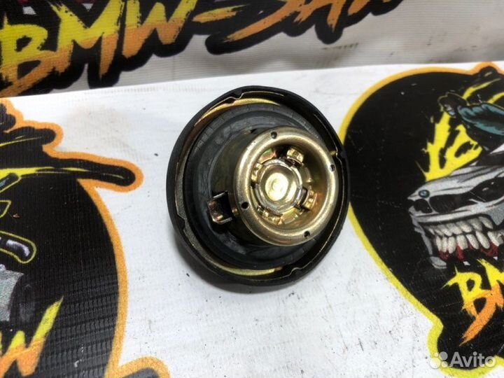 Крышка бензобака Bmw 3 E36 sedan/ E36/2C M52B20