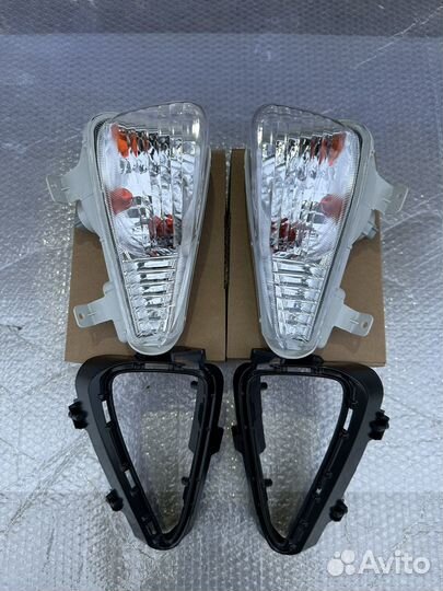 Поворотники бампера тойота камри 55