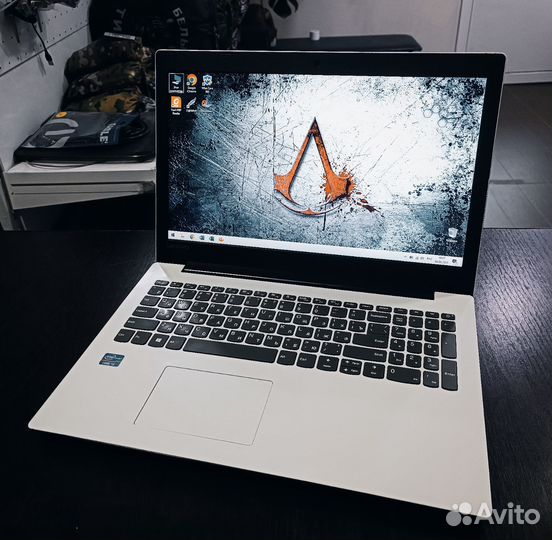 Ноутбук для работы 15.6/Graphics520/i3/4Gb/SSD+HDD