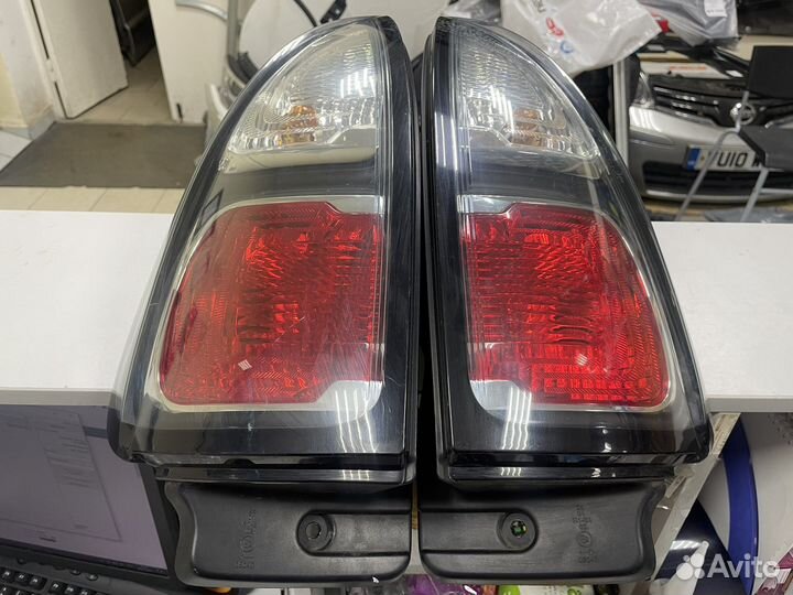 Citroen c3 picasso Фонарь правый и левый