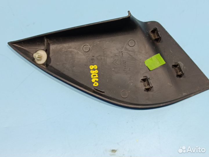 Крышка левого зеркала для Peugeot 301
