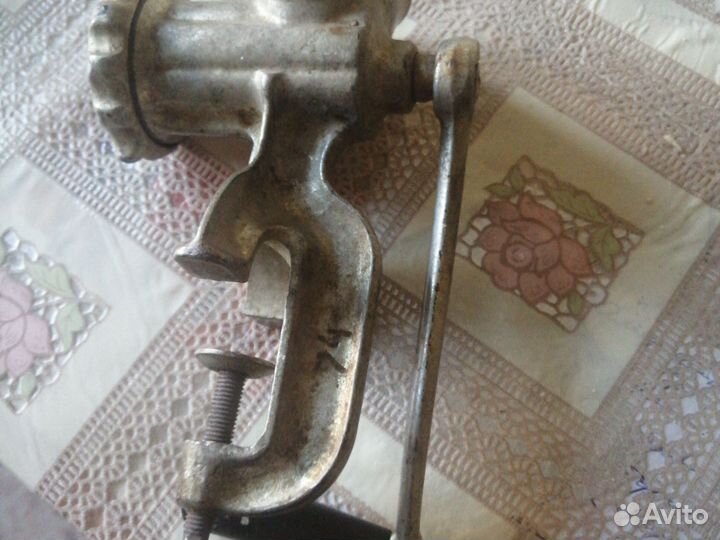 Мясорубка ручная