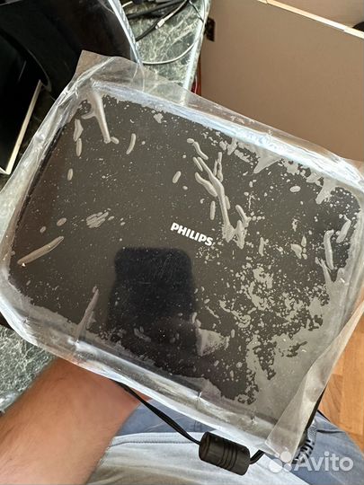 Портативный dvd проигрыватель Philips