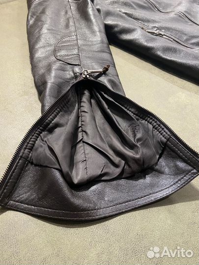 Кожаная куртка мужская (М размер)
