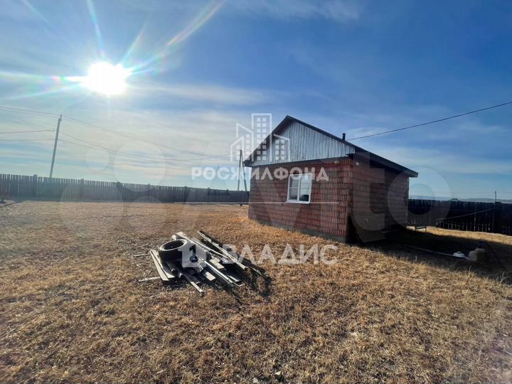 Дом 29,4 м² на участке 10,8 сот.