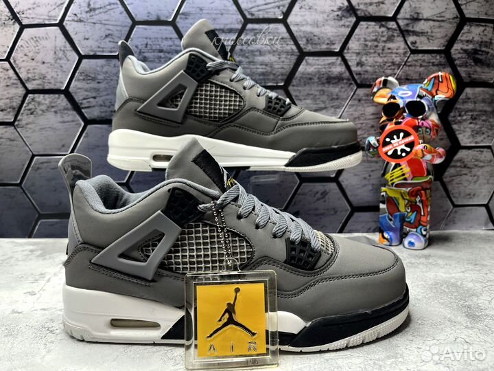 Кроссовки Nike Jordan 4 серые