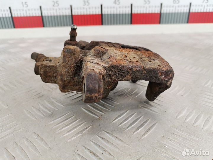 Суппорт задний правый для Subaru Impreza 2 (GD/GG)