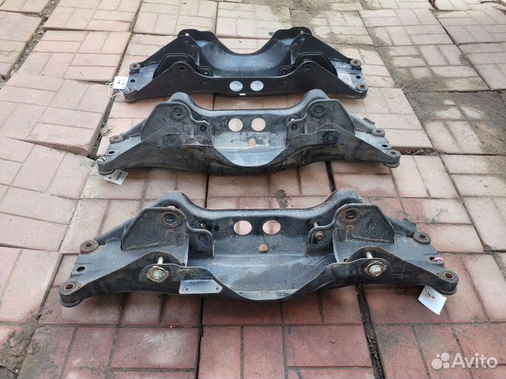 Подрамник задний subaru impreza gg gd