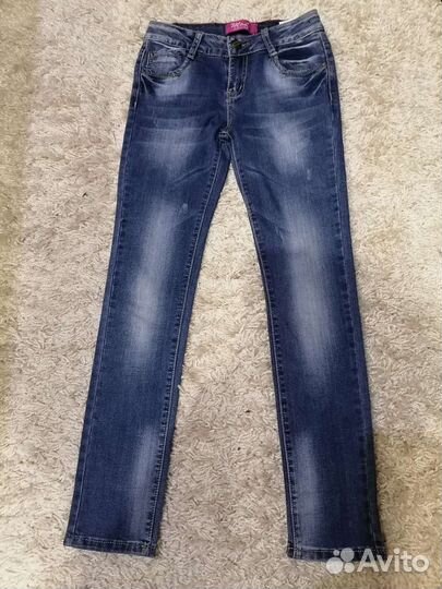 Джинсы