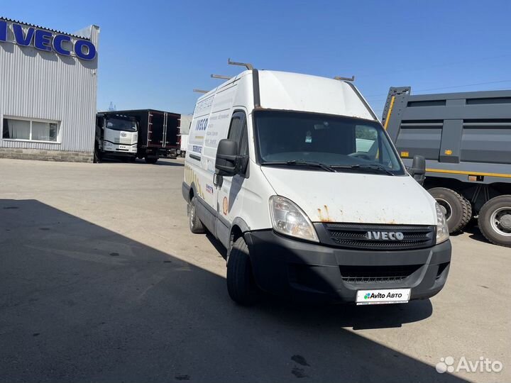 Iveco Daily цельнометаллический, 2008