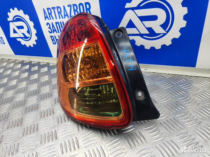 Фонарь задний левый Suzuki Sx4 1.6 M16A 106 Л.С