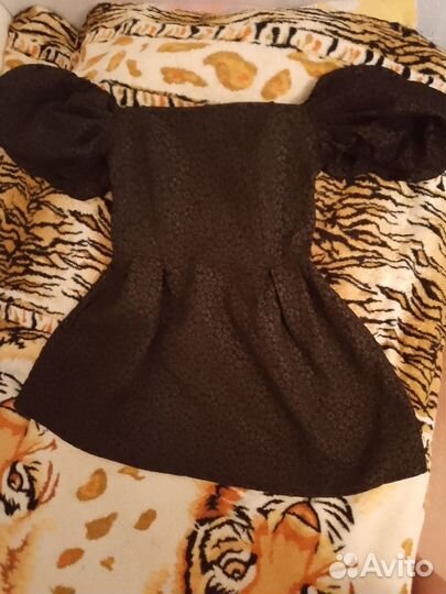 Платье женское