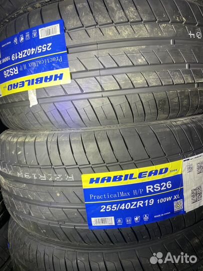 Habilead PracticalMax H/P RS26 255/40 R19