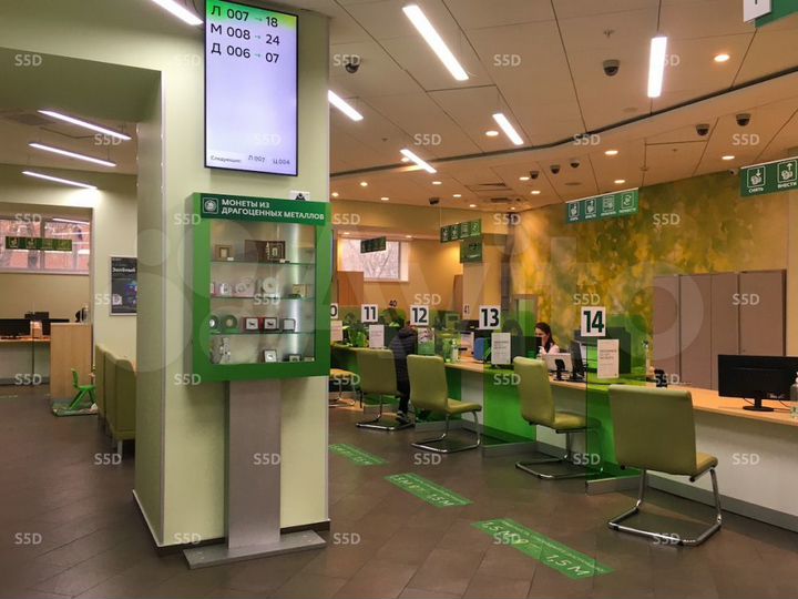 Сдам торговое помещение, 195 м²