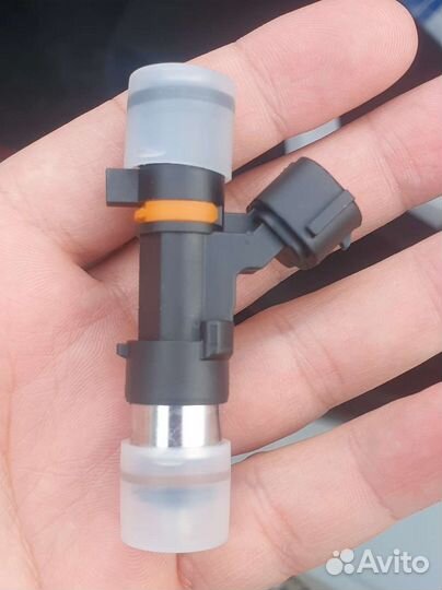 Форсунки топливные 107 волга, газель, веста новые