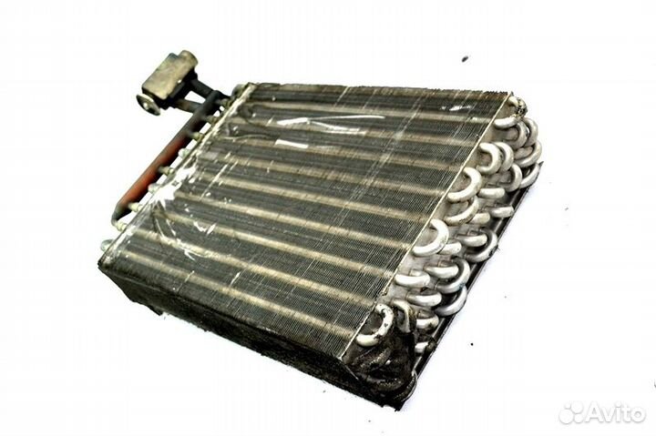Радиатор кондиционера салона renault trucks Magnum