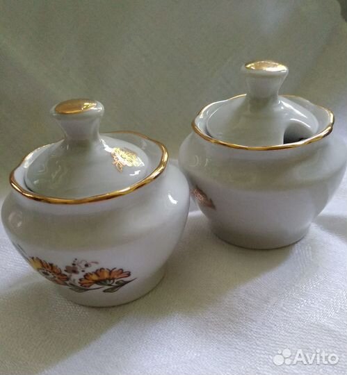 Соусник с крышкой, икорница, фарфор СССР, 50 мл