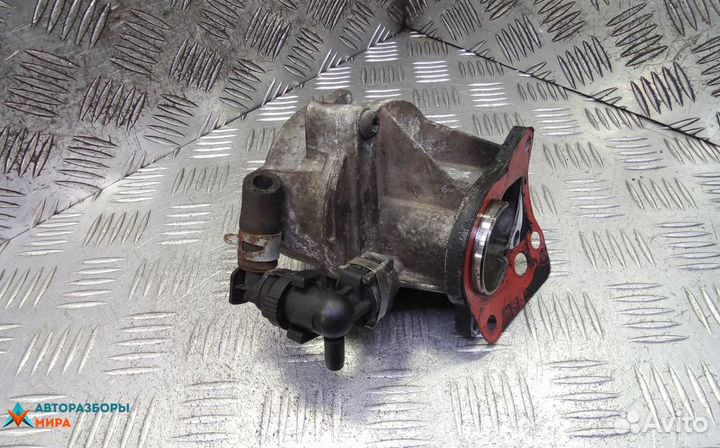 Насос вакуумный Suzuki Grand Vitara 2 2006