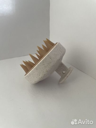 Щетка для мытья головы VON U