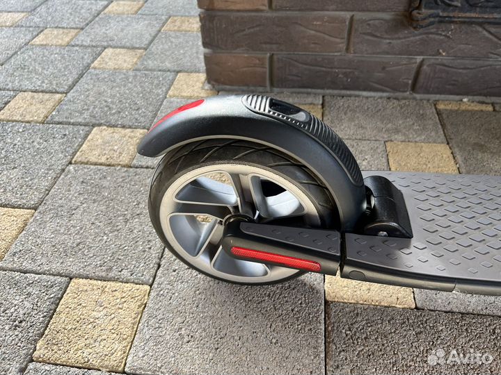 Электросамокат ninebot es2