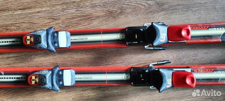 Продам горные лыжи