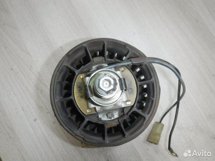Моторчик отопителя Лада Нива 21214 2017