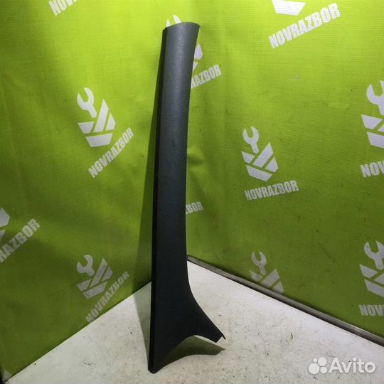 Обшивка стойки Рено Меган