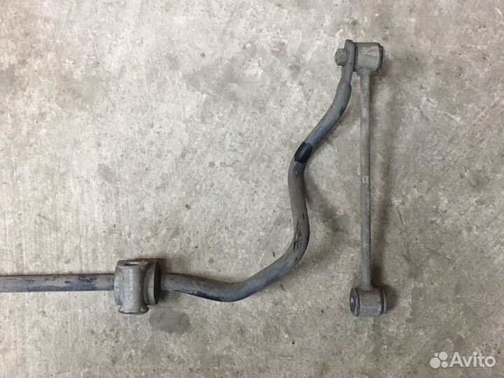 Стабилизатор задний Mercedes w219