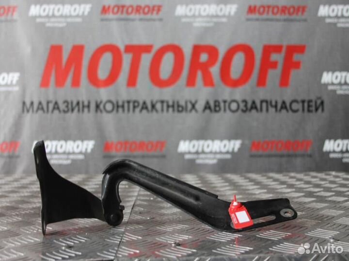 Шарнир капота Хонда Одиссей RB1 правый А629