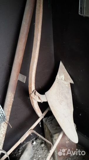 Конный плуг