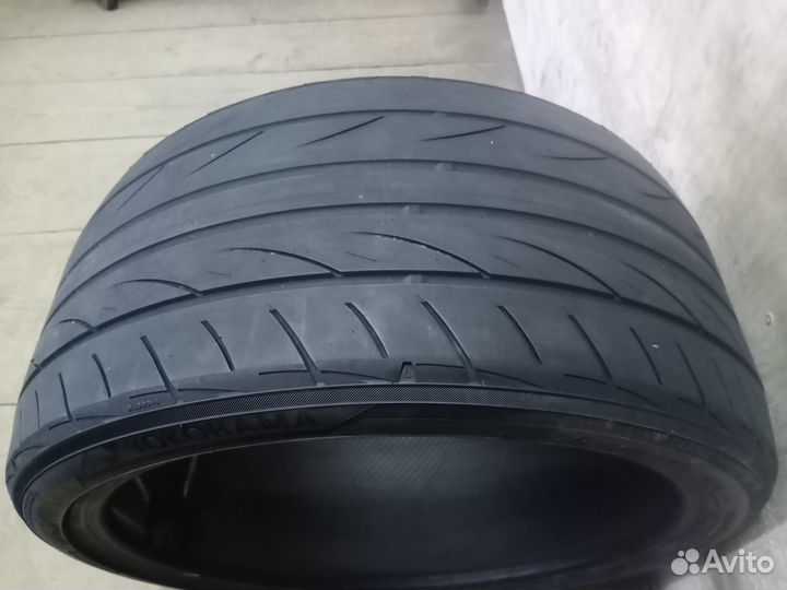 Yokohama Advan Fleva V701 255/35 R19