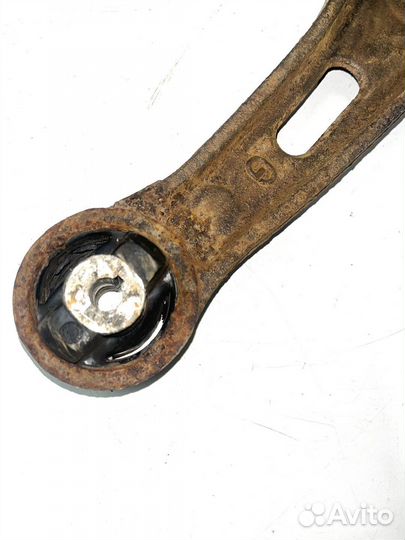 Рычаг передний Renault Laguna