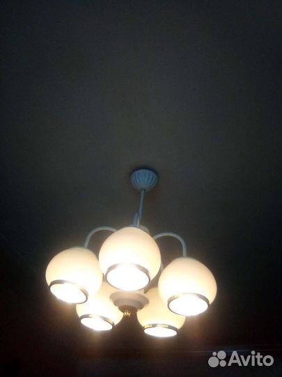 Люстра потолочная